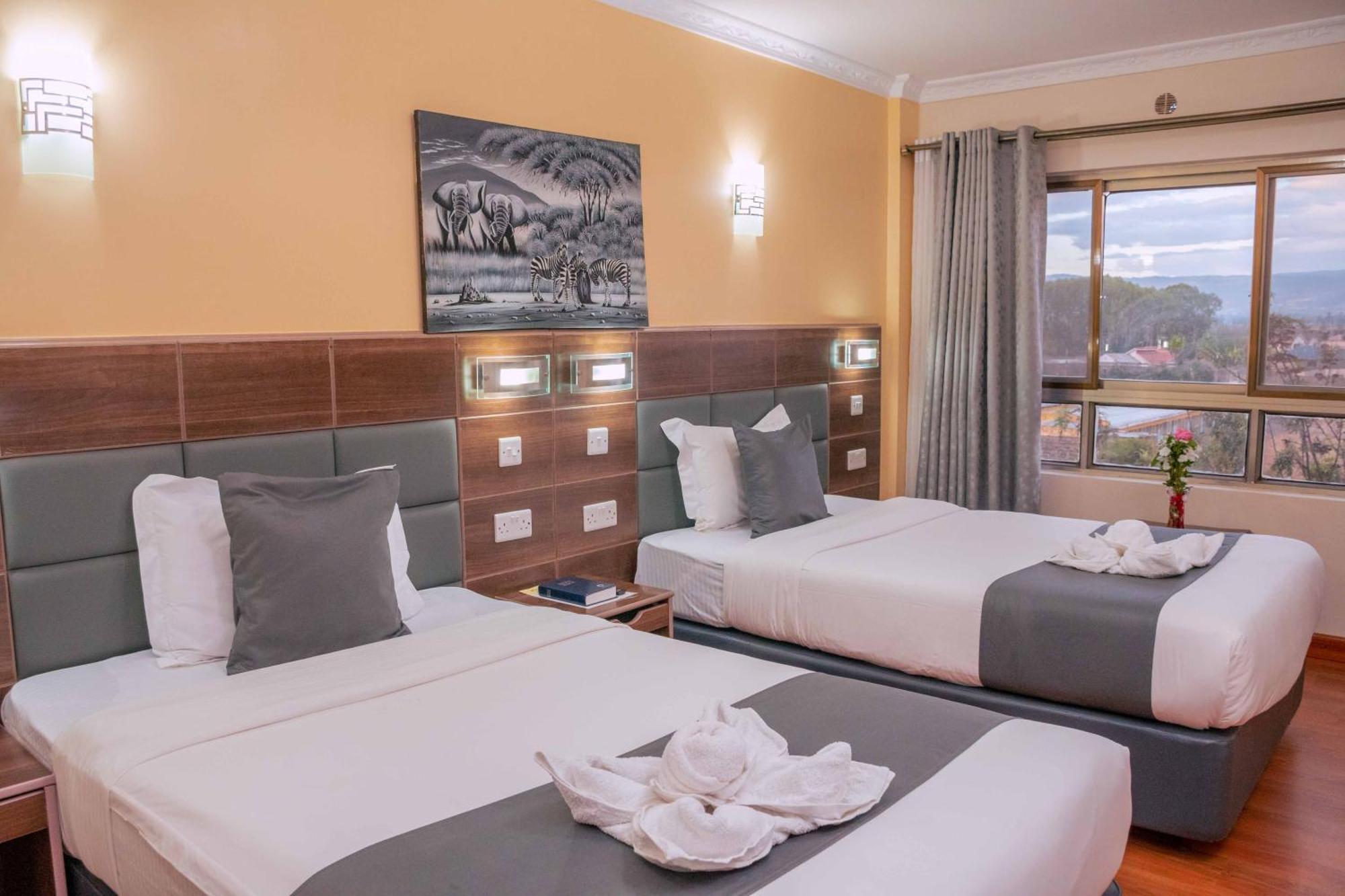 Buraha Zenoni Hotel And Resort Νακούρου Εξωτερικό φωτογραφία