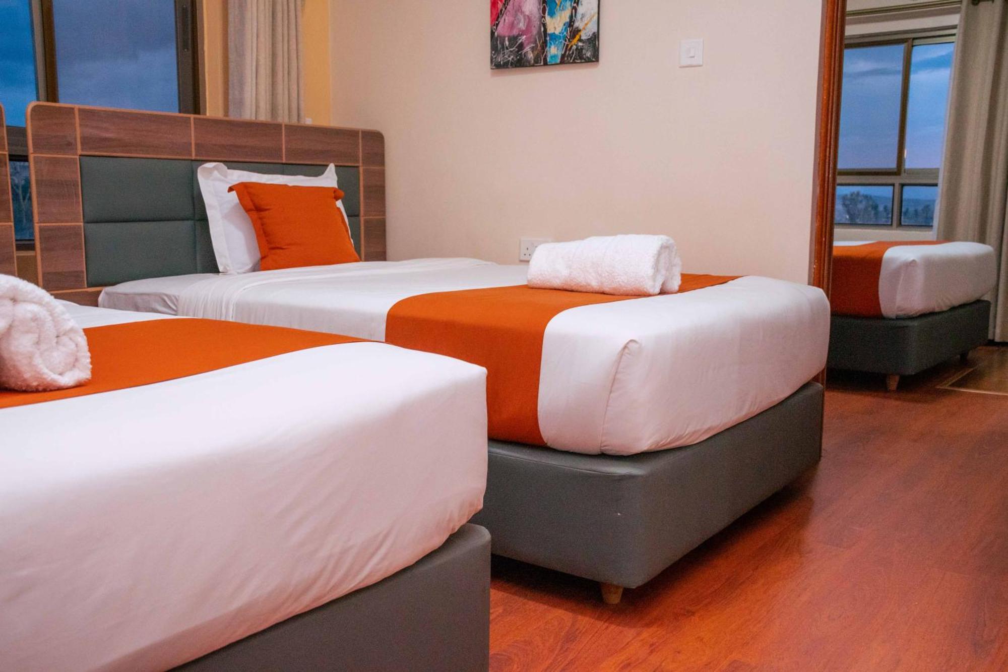Buraha Zenoni Hotel And Resort Νακούρου Εξωτερικό φωτογραφία